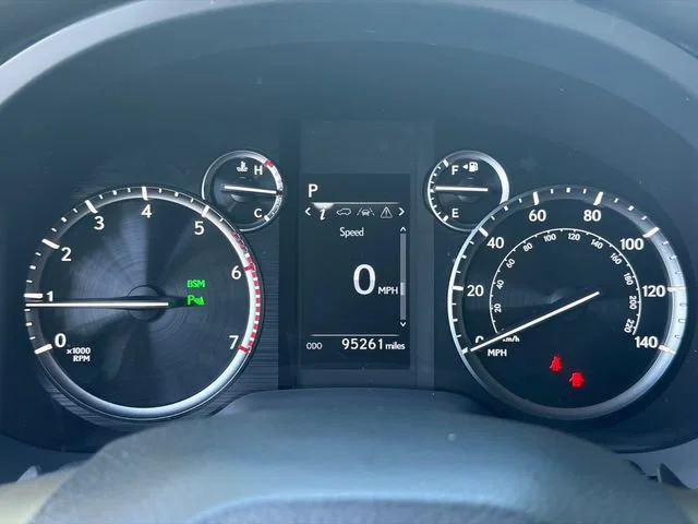 Used 2020 Gray Lexus GX 460 Premium image 27