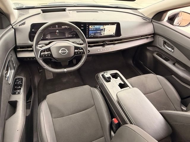 Used 2024 Diamond Pearl Nissan ENGAGE image 10