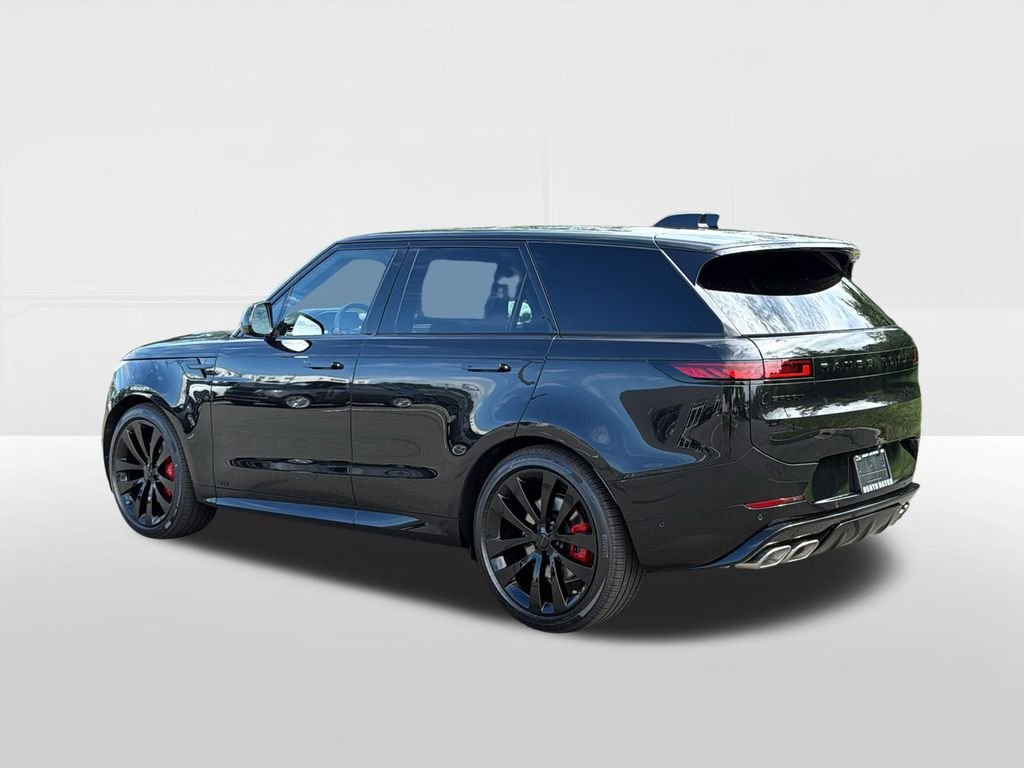 New 2026 Santorini Black LAND ROVER Dynamic SE image 6