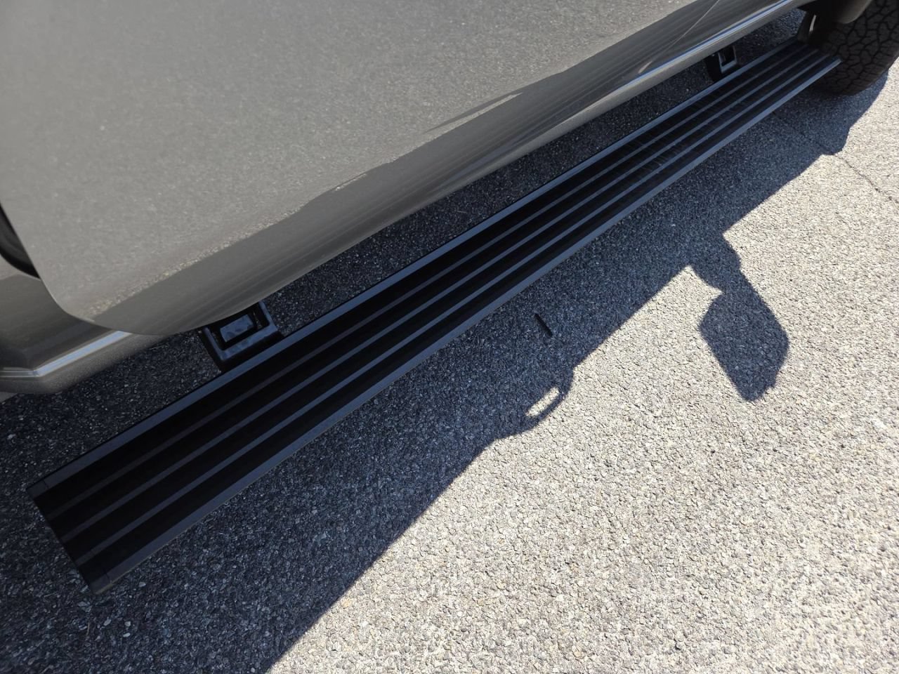 New 2026 Sterling Metallic GMC Denali image 27