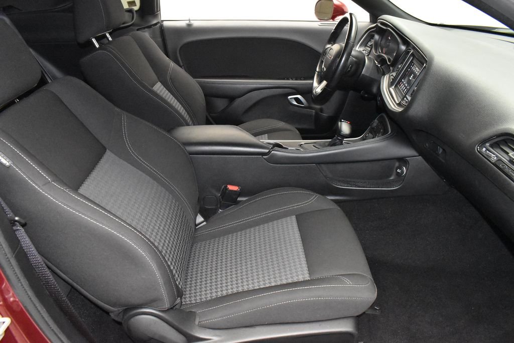Used 2021 Red Dodge SXT image 21