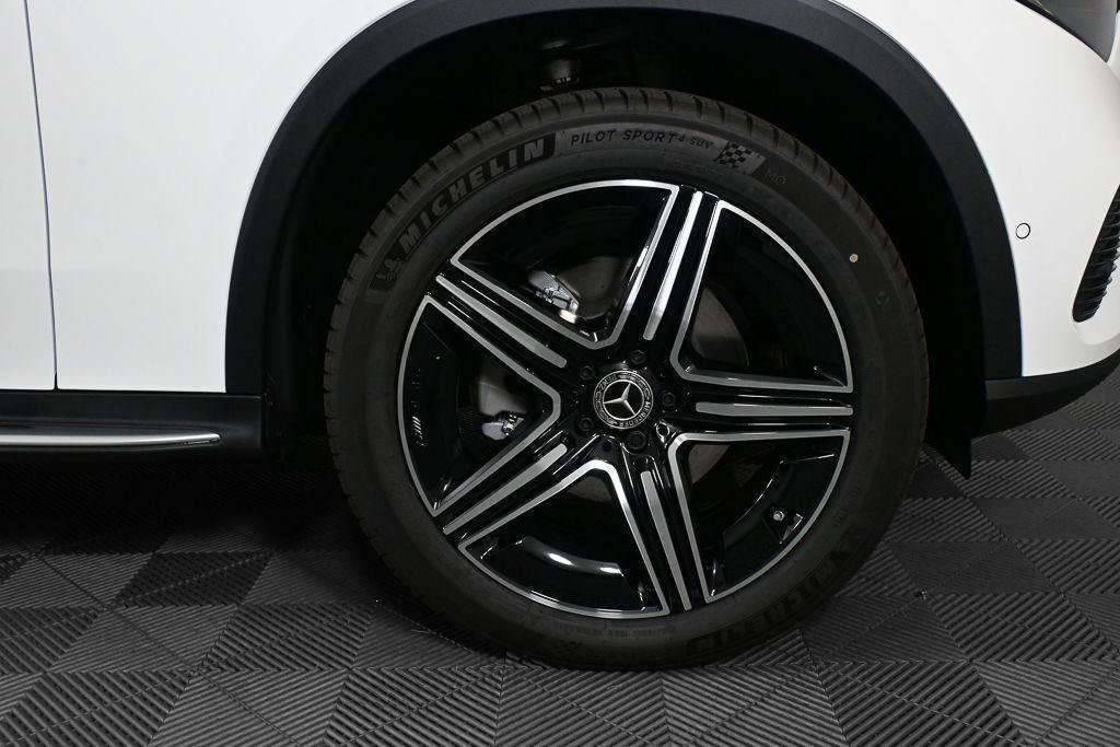 New 2026 Polar White Mercedes-Benz GLC 300 image 75