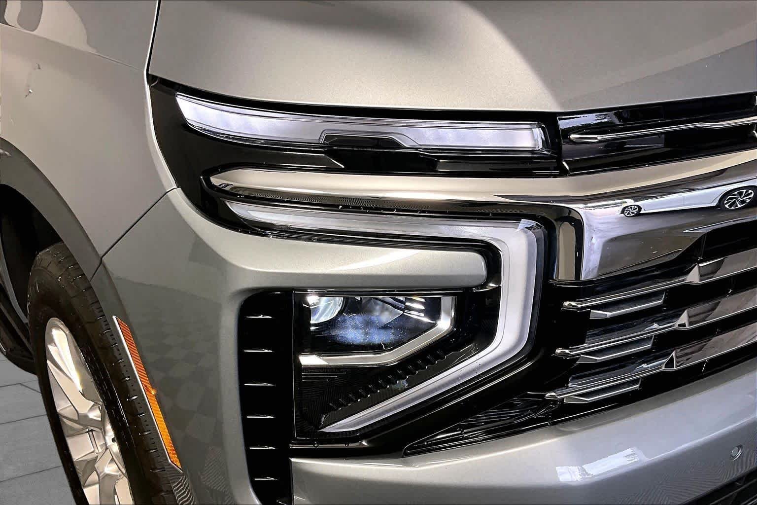2025 Chevrolet Tahoe Premier - Photo 26