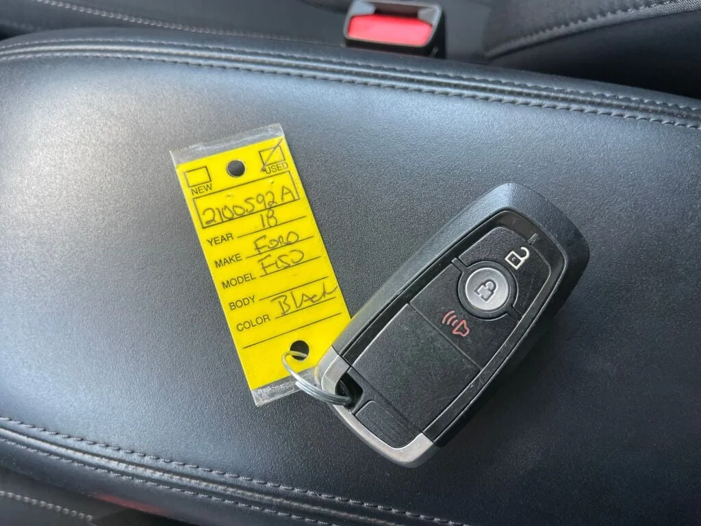 Used 2018 Shadow Black Ford LARIAT image 4