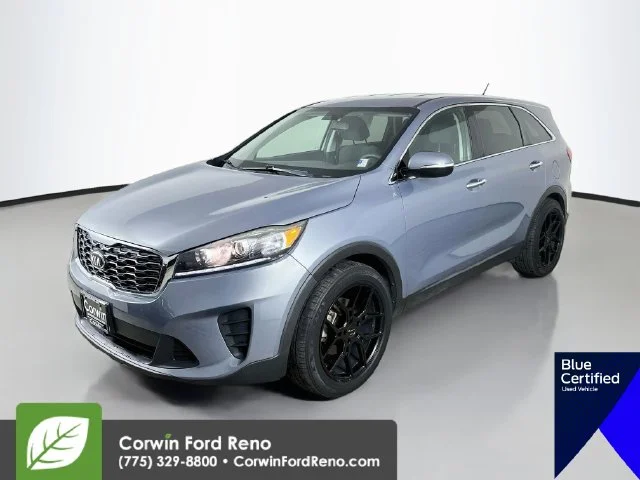 Used 2020 Everlasting Silver Kia LX image 3