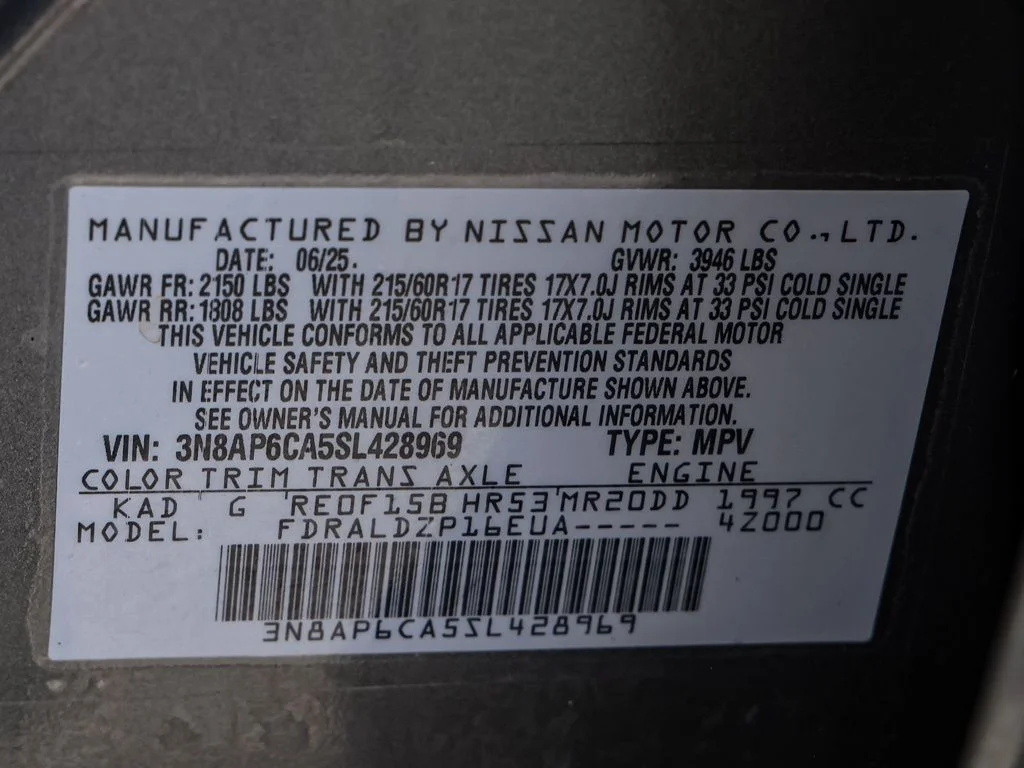 Used 2025 Gray Nissan SV image 32