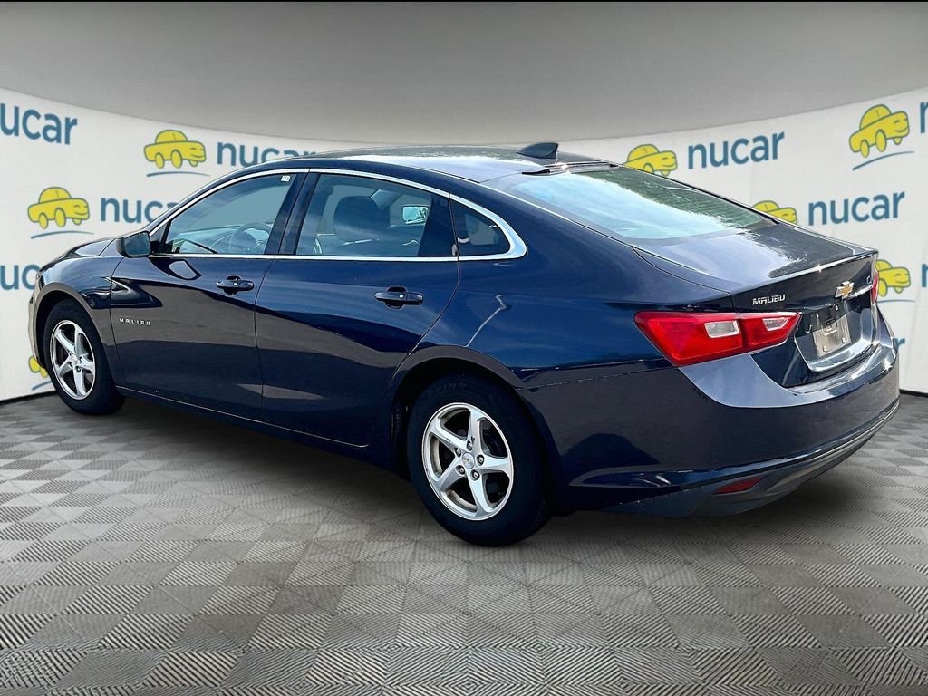 Used 2017 Blue Chevrolet LS image 5