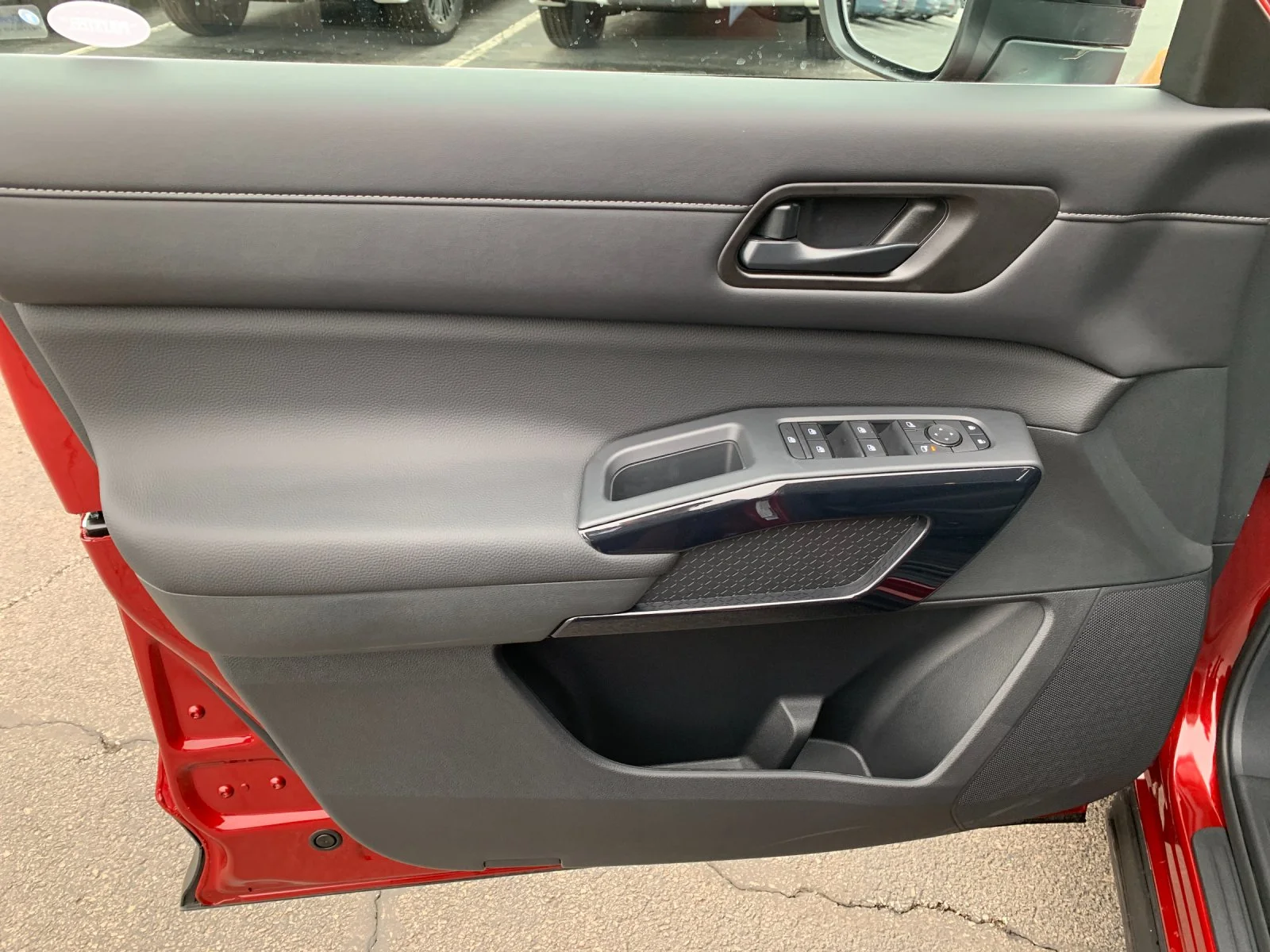 New 2026 Scarlet Ember Tintcoat Nissan SV image 11