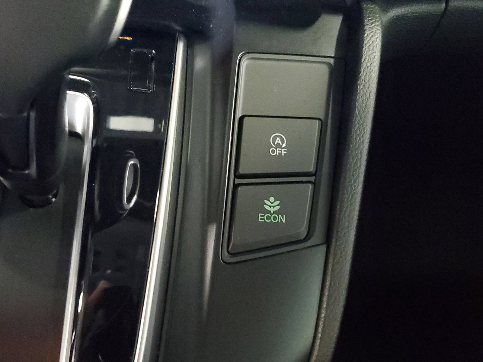 Used 2022 Red Honda Touring image 27