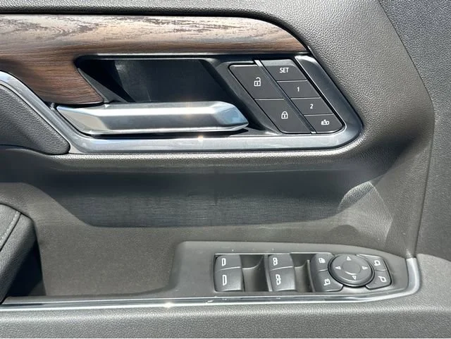 2026 GMC Sierra 1500 SLT - Photo 33