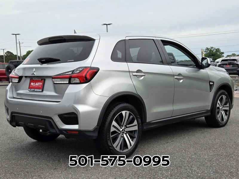 Used 2024 SILVER MITSUBISHI S 2.0 AWC image 7