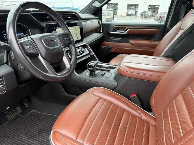 Used 2024 Silver GMC Denali Ultimate image 19