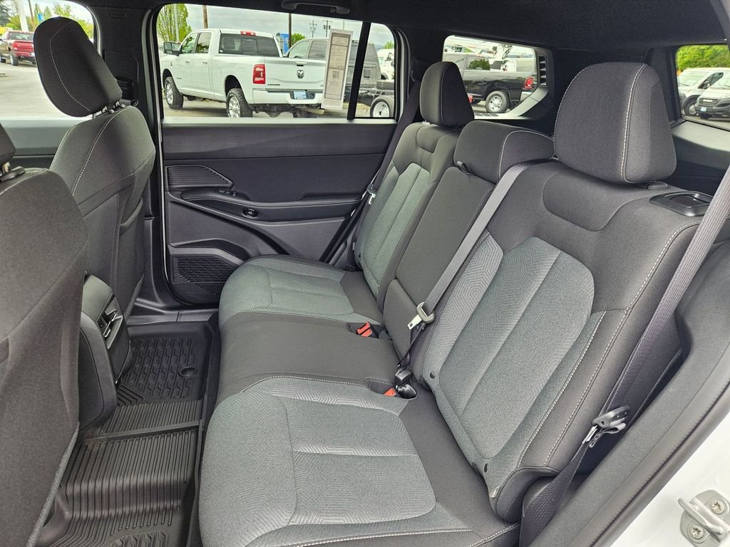 New 2026 Bright White Clearcoat Jeep Laredo image 24