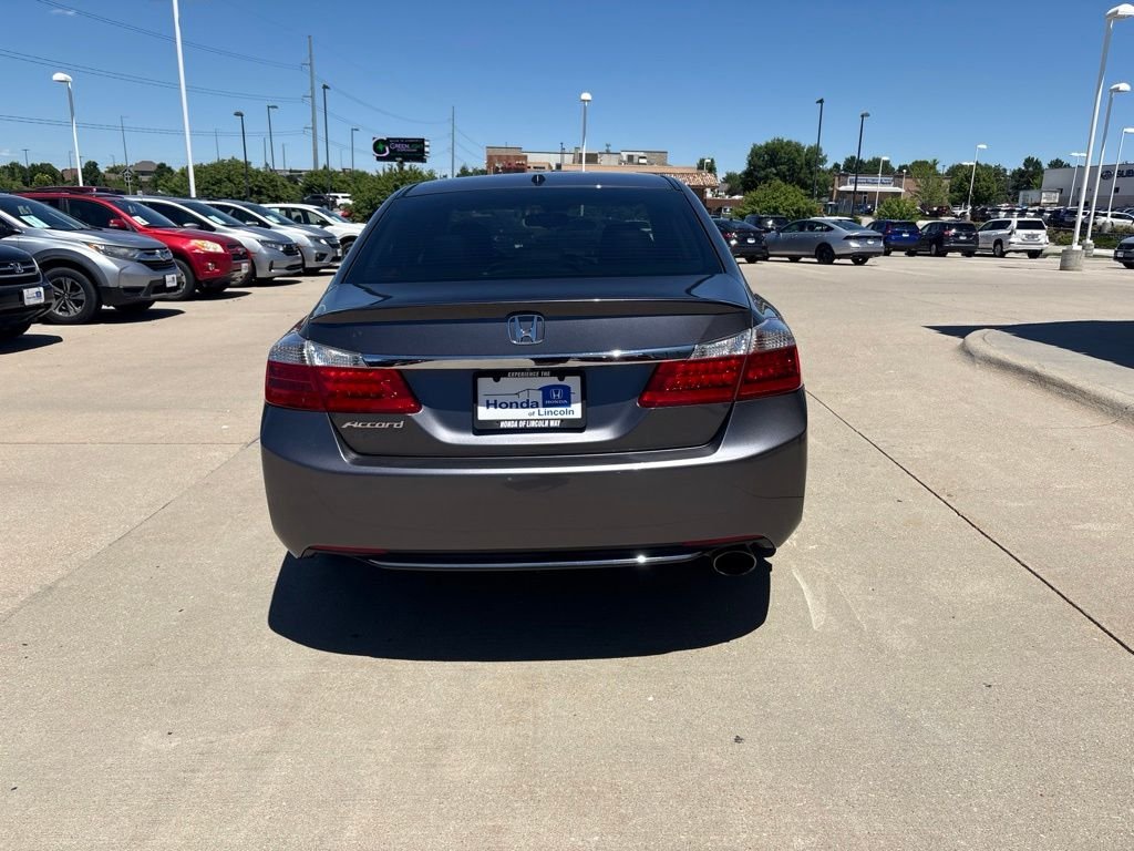 Used 2014 Gray Honda EX-L image 6