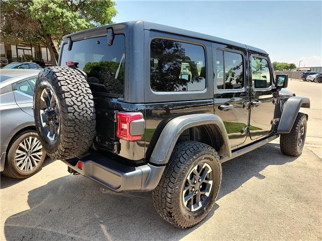 Used 2025 Black Jeep RUBI image 3