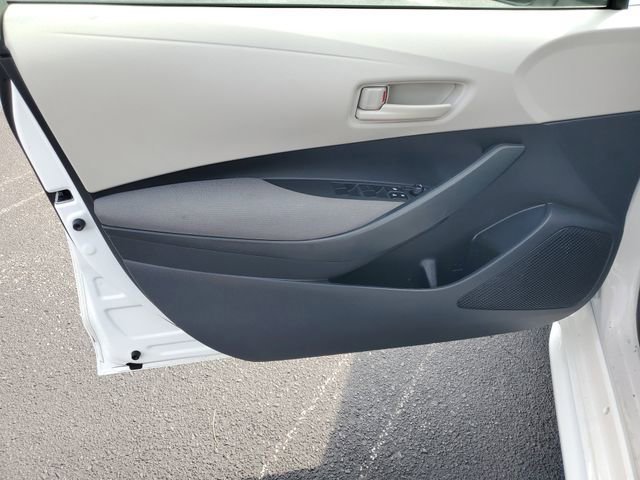 Used 2023 White Toyota LE image 20