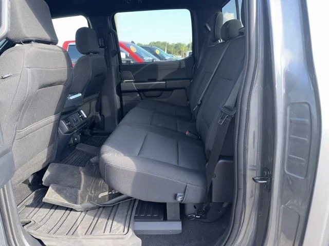 Used 2024 Gray Ford XLT image 10