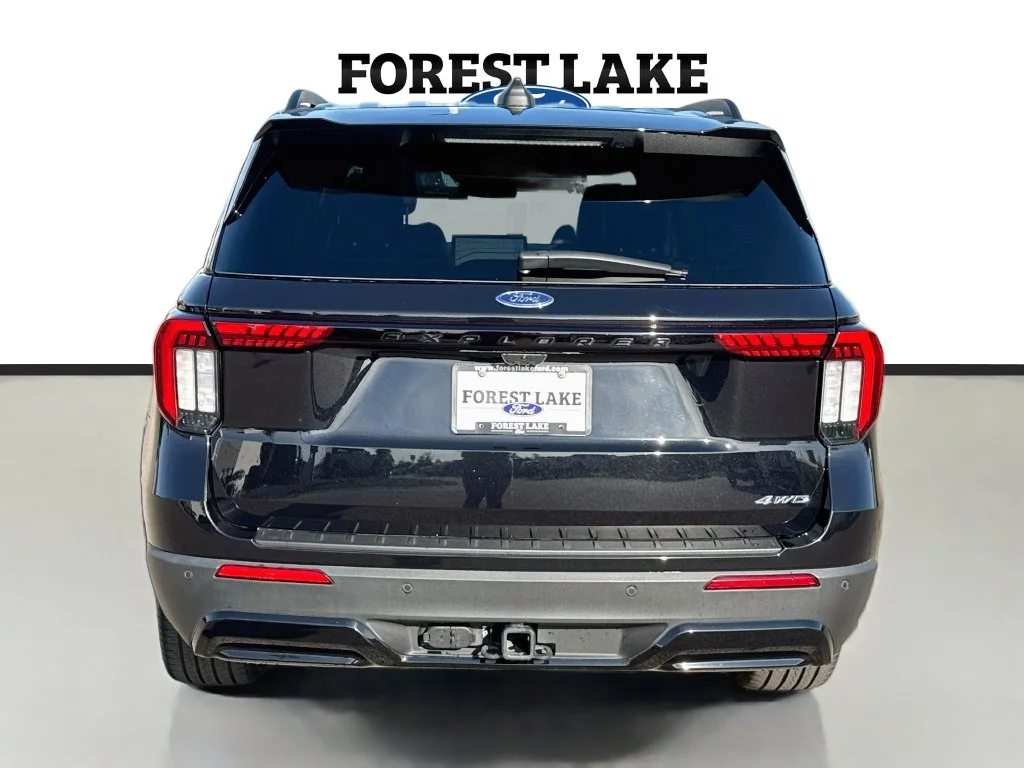Certified Used 2025 Black Metallic Ford ST-Line image 6