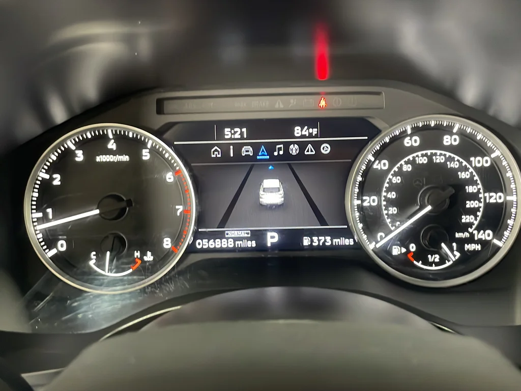 Used 2024 Red Mitsubishi SE image 23