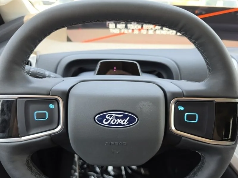 New 2027 Dark Matter Gray Metallic Ford MAX Active image 15