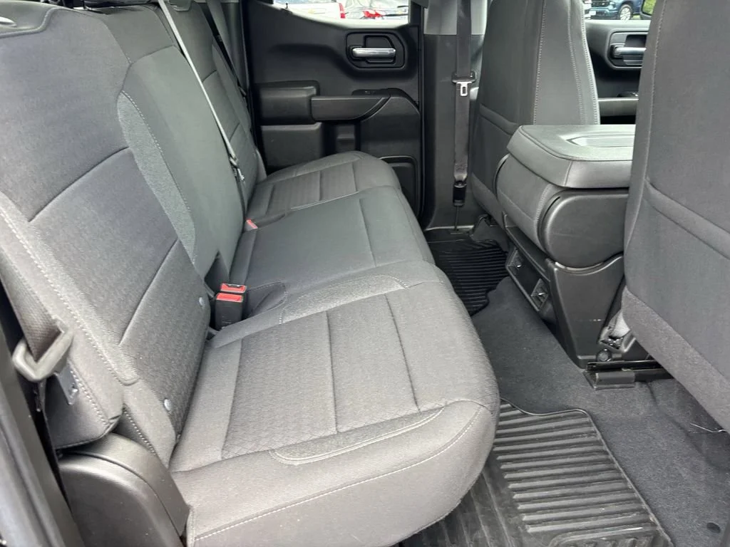 Used 2023 Black Chevrolet Custom image 19