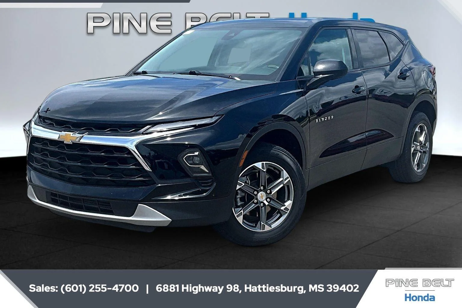 Used 2025 Black Chevrolet LT image 10