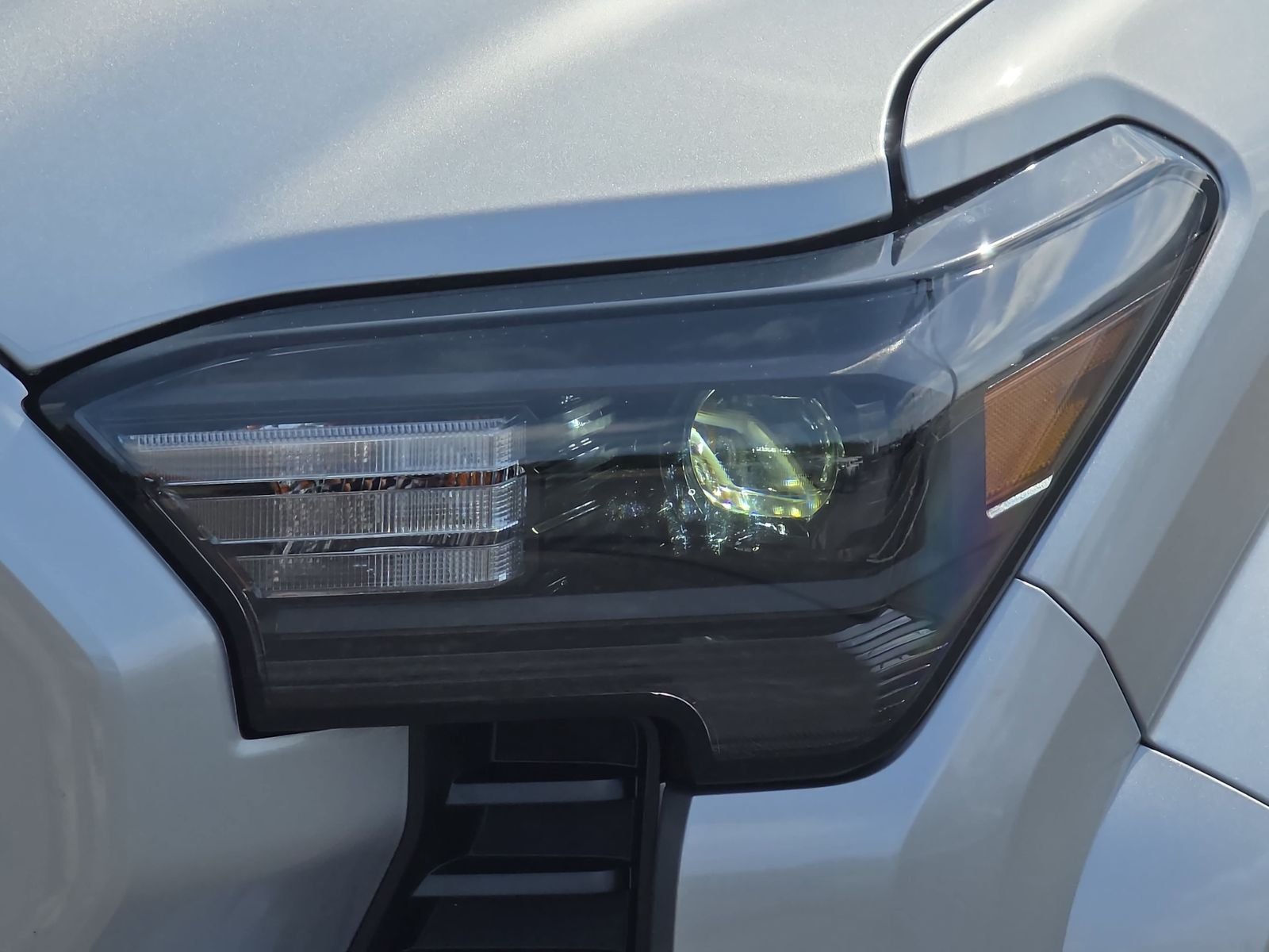 Used 2025 Silver Toyota SR5 image 29