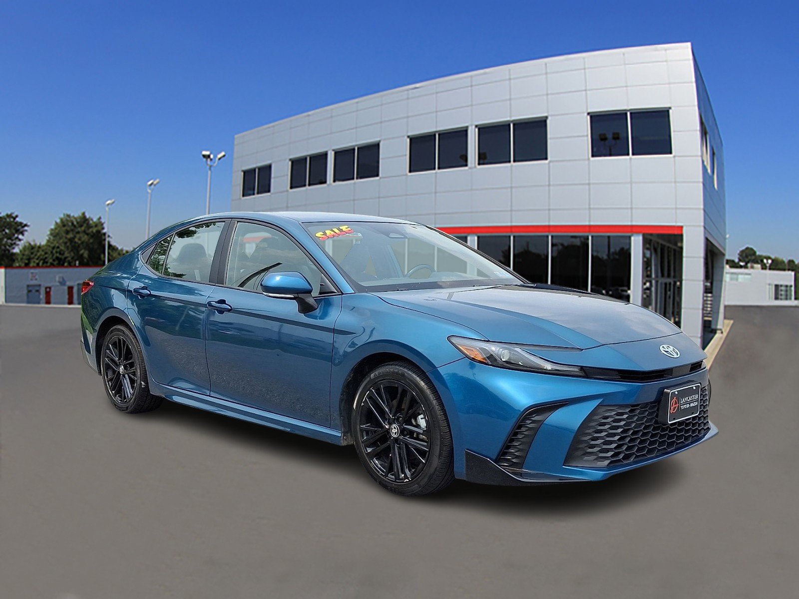 Used 2025 Ocean Gem   795 Toyota SE image 1