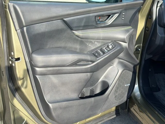 Used 2026 Brown Subaru Onyx Edition Touring image 17