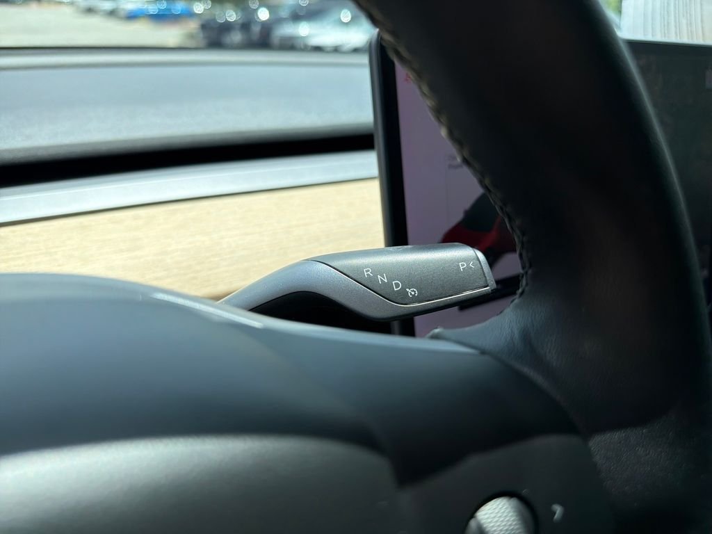 Used 2019 Red Tesla Long Range image 27