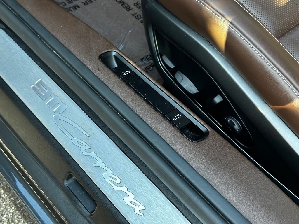 Used 2024  Porsche Carrera image 7