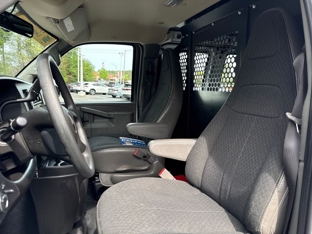 Used 2024 Summit White GMC Work Van image 12