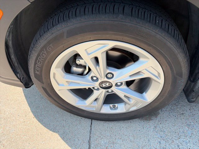 Certified Used 2023 Abyss Black Hyundai SEL image 13