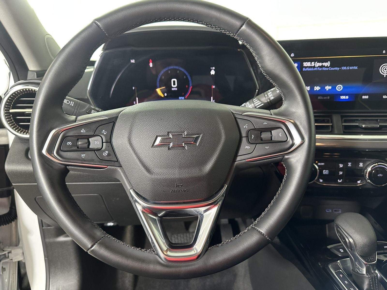 Used 2024 Summit White Chevrolet ACTIV image 25