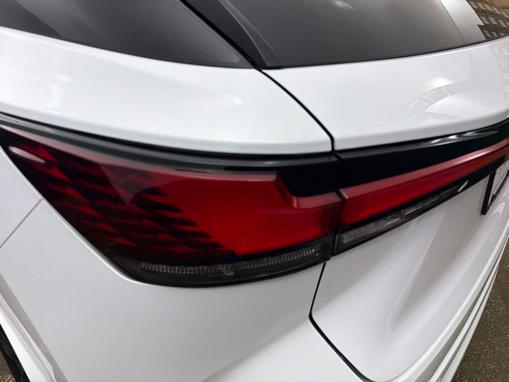 Certified Used 2023 ULTRA WHITE Lexus 500h F SPORT Performance image 23