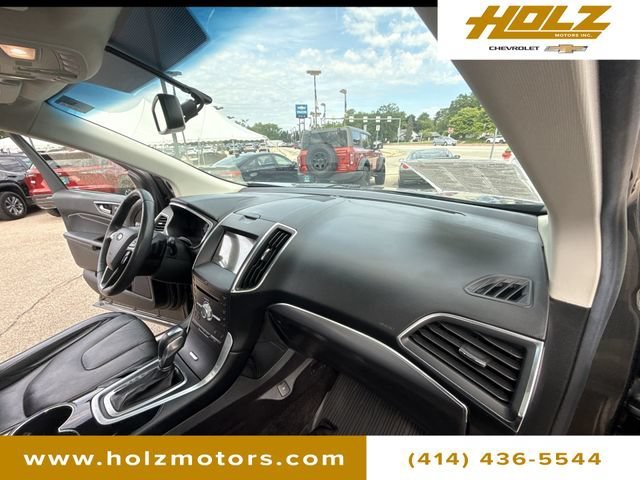 Used 2018 Gray Ford Titanium image 30