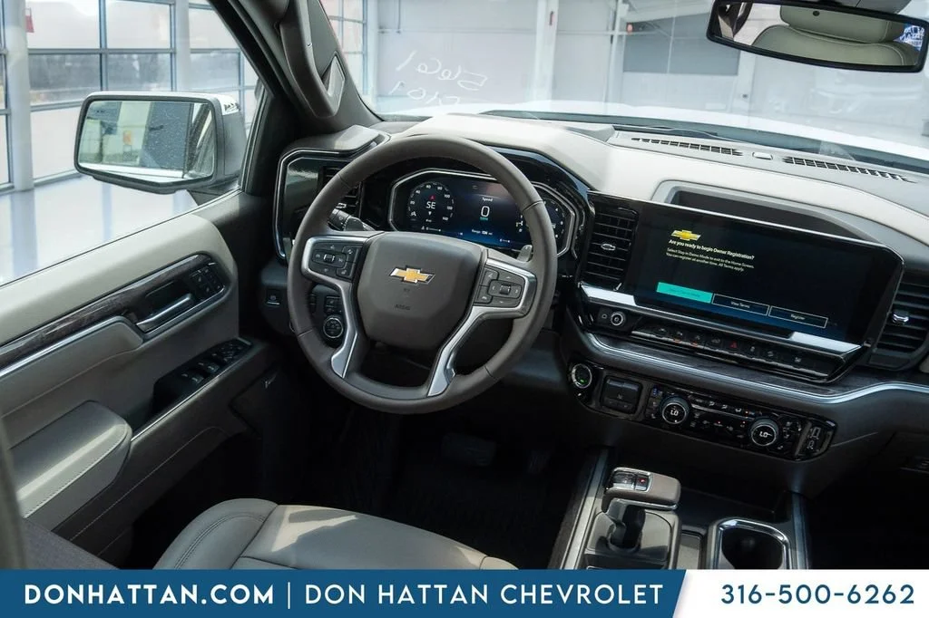 2026 Chevrolet Silverado 1500 LTZ - Photo 14