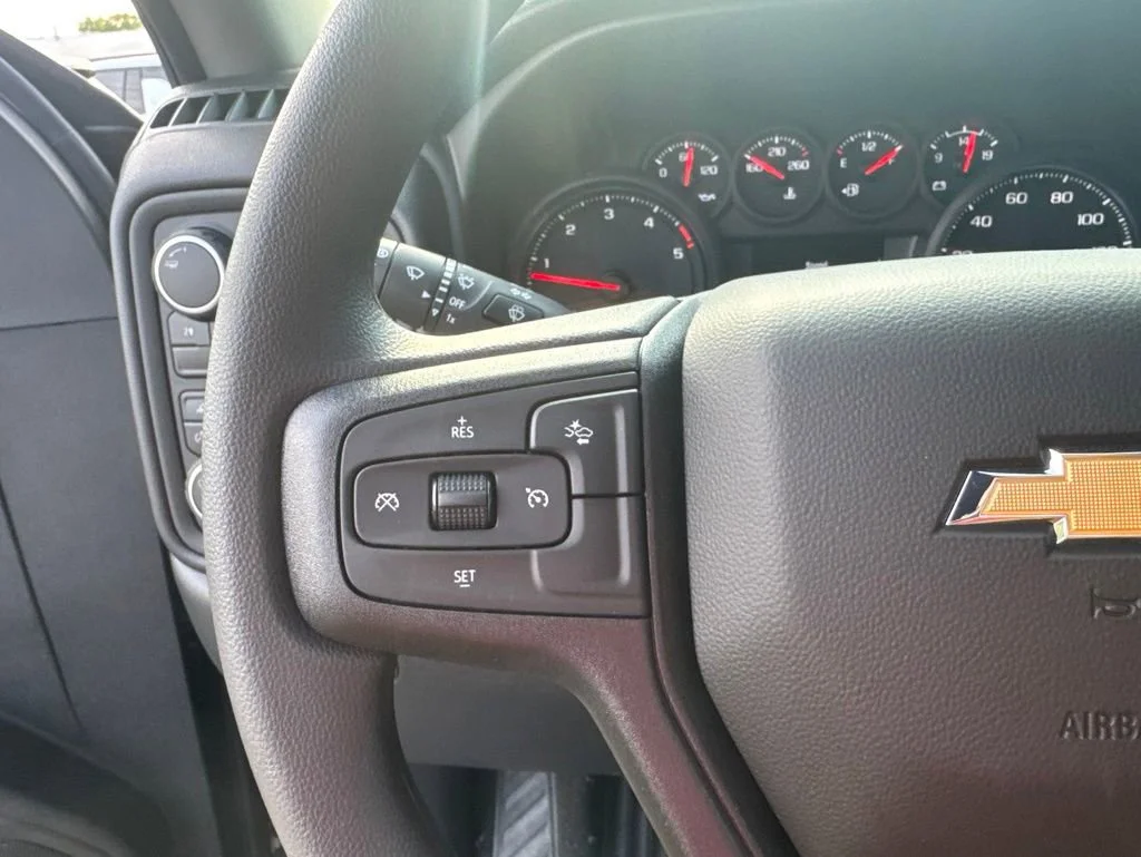 2026 Chevrolet Silverado 2500 HD Custom - Photo 32