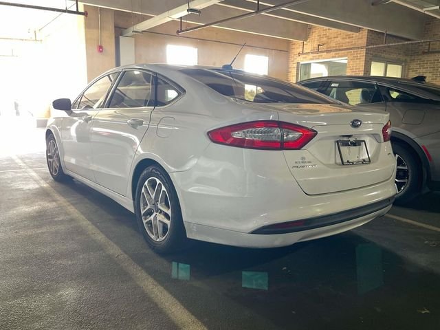 Used 2015 White Ford SE image 2