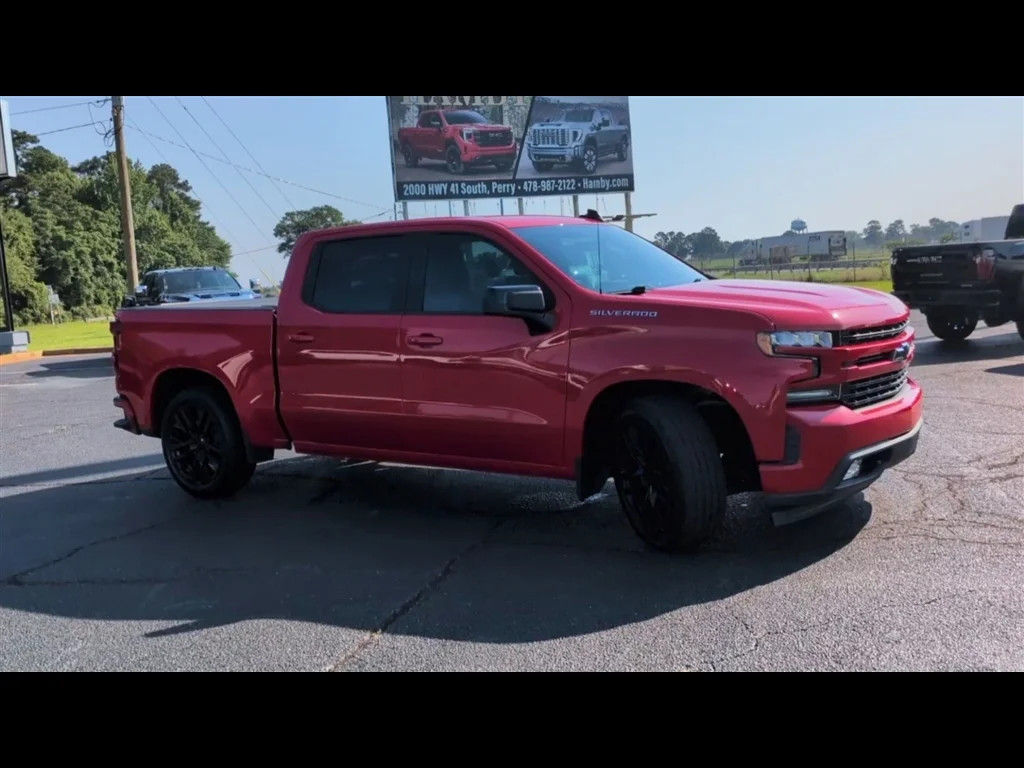 Used 2019 RED HOT Chevrolet RST image 2