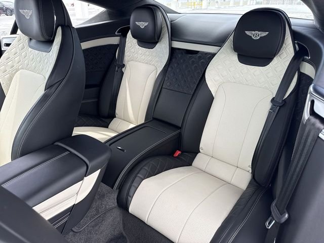 Used 2021 Silver Bentley V8 image 23