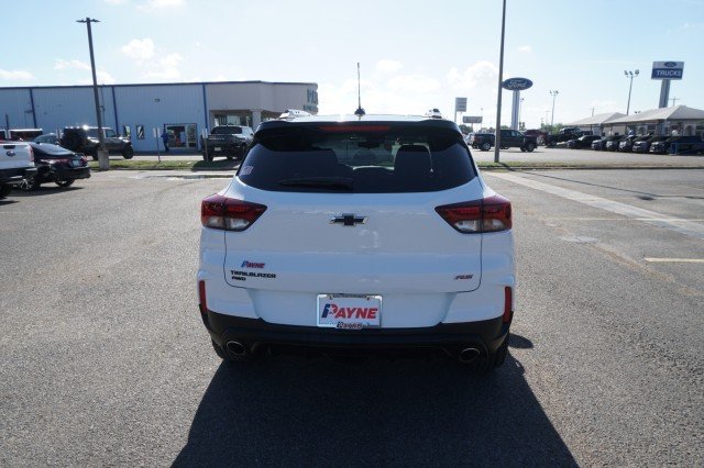 Used 2023  Chevrolet RS image 6
