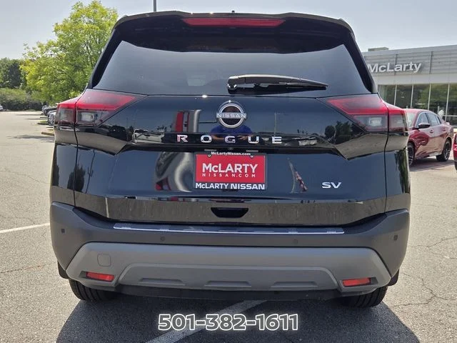 Used 2023 Black Nissan SV image 4