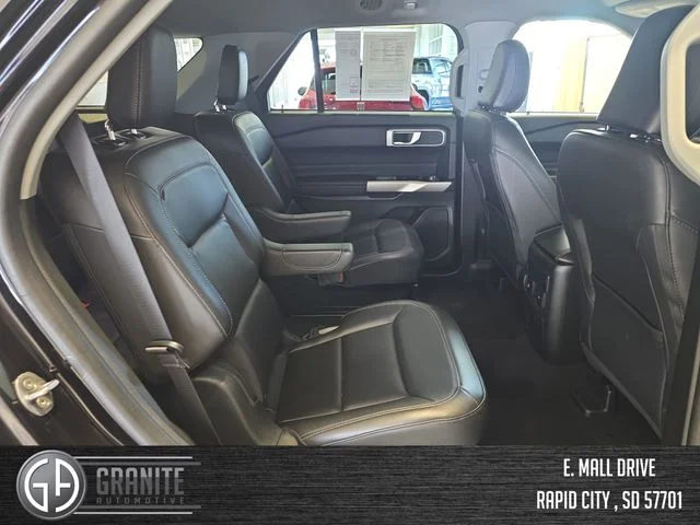 Used 2023 Black Ford XLT image 37