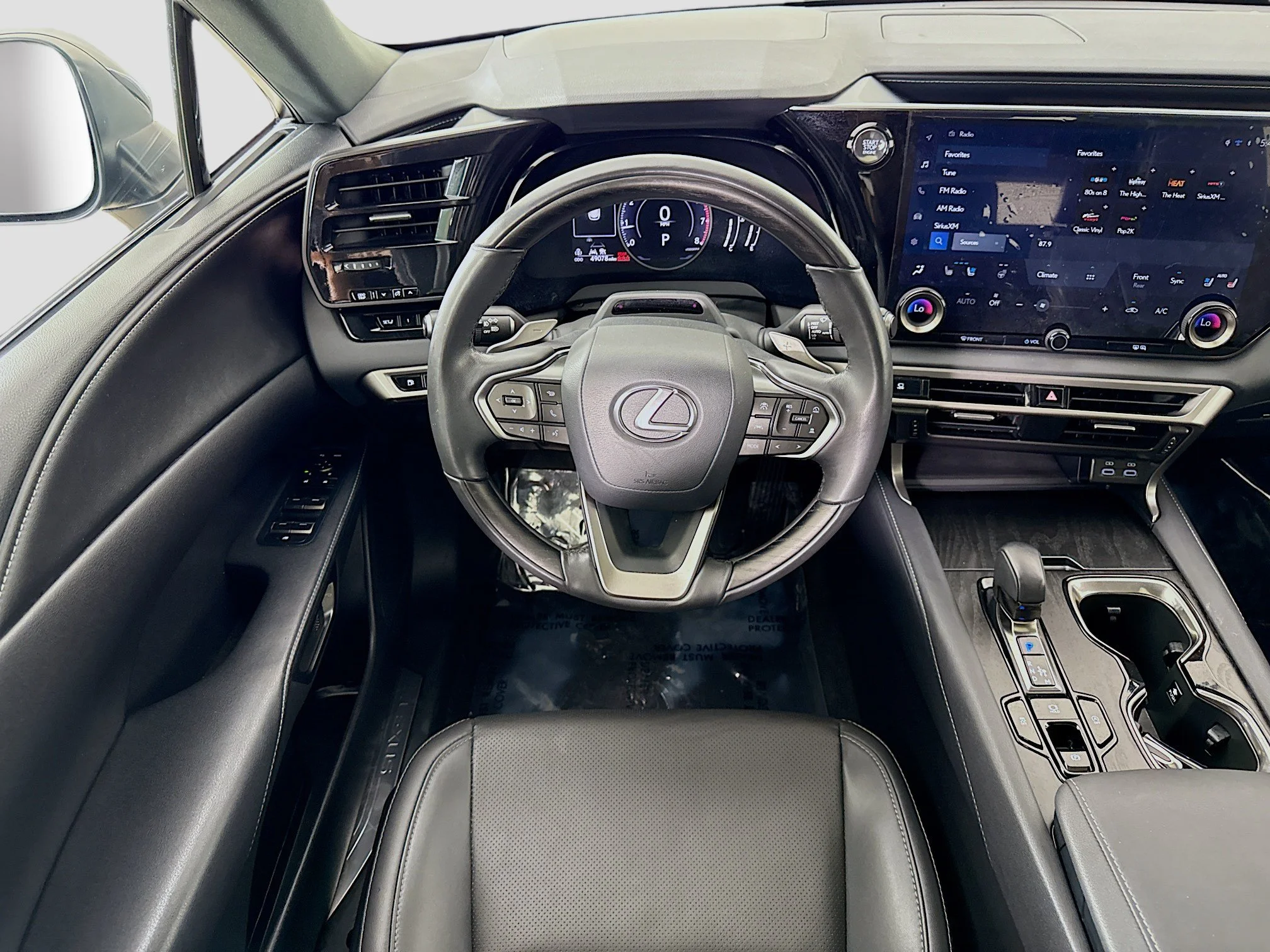 Used 2024  Lexus RX 350 image 25