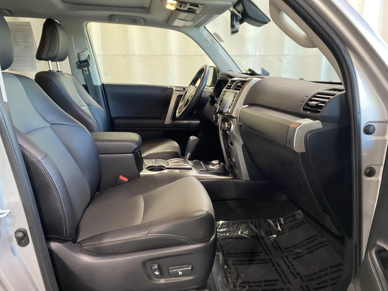 Used 2021 Classic Silver Metallic Toyota  image 11