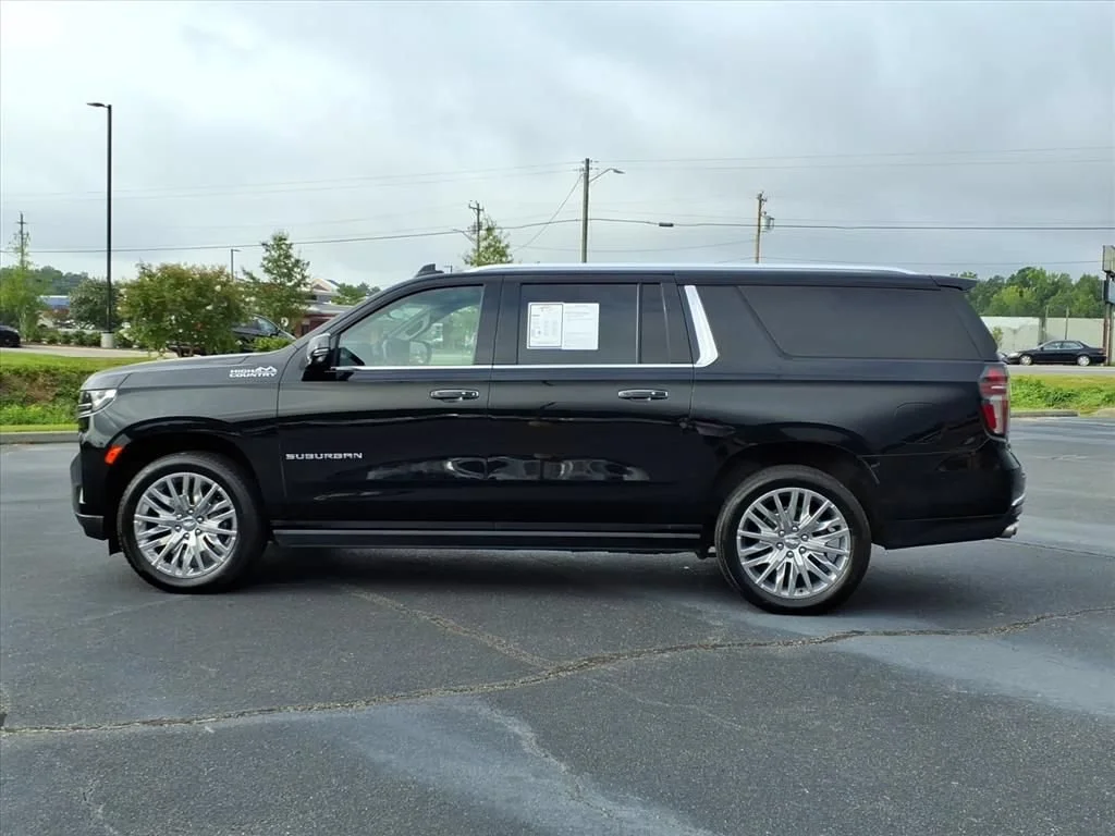 Used 2021 BLACK Chevrolet High Country image 15