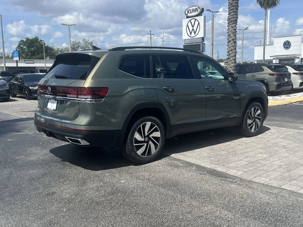 New 2026 Green Volkswagen 2.0T SE w/Technology image 4
