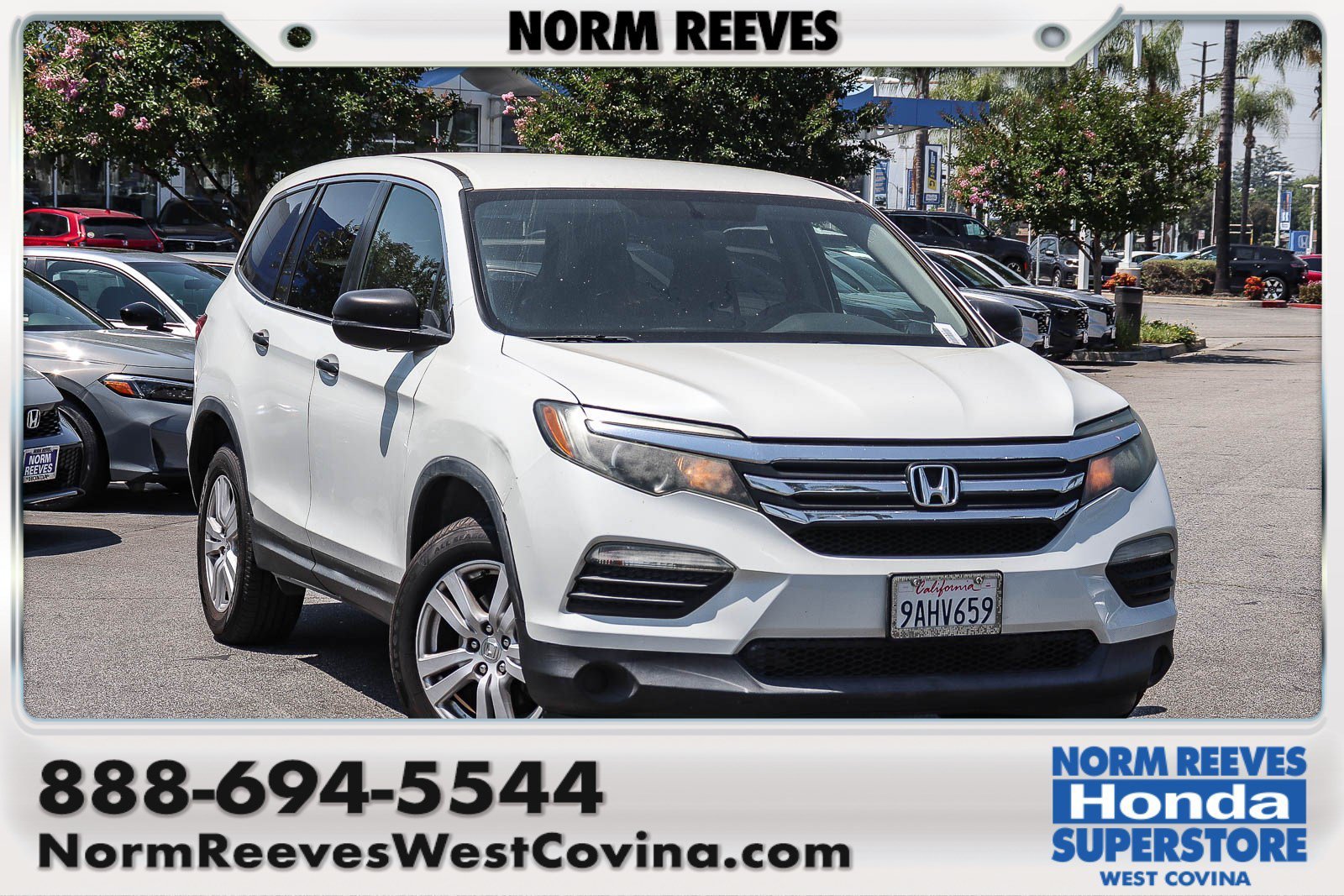 Used 2018 White Diamond Pearl Honda LX image 1
