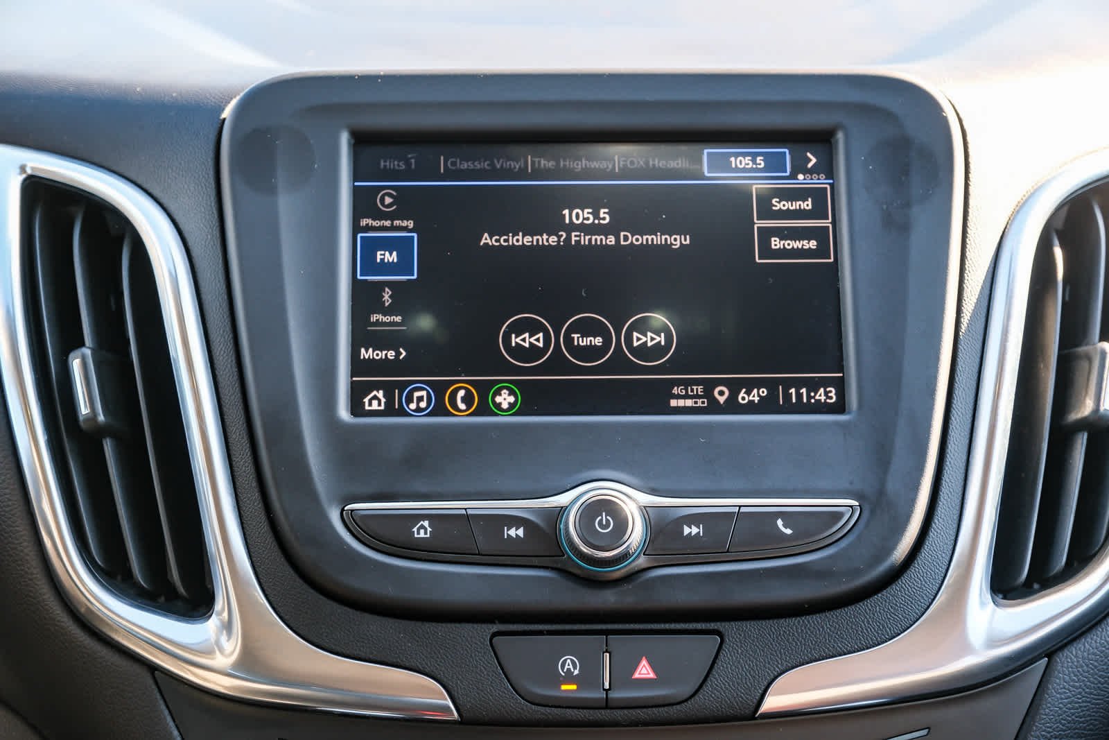 2024 Chevrolet Equinox LT - Photo 14